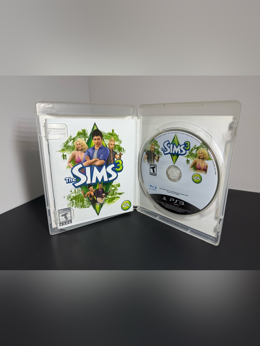 The Sims 3 (PS3) Video Game - EA Games - Picture 3 of 4